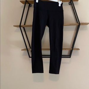 Lululemon crop leggings size 0